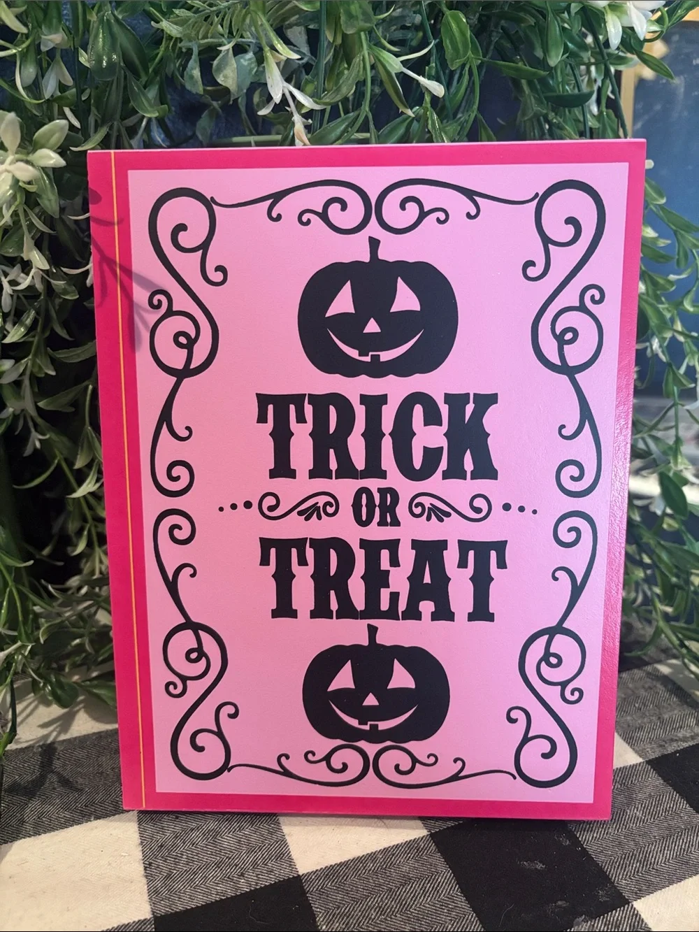 Trick or Treat Halloween Sign - Pink
